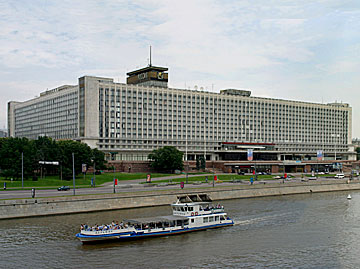 Rossiya Hotel in Moscow